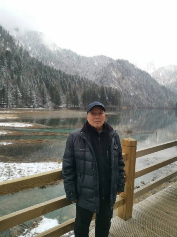 虎笑的第一张照片--包头相亲服务中心