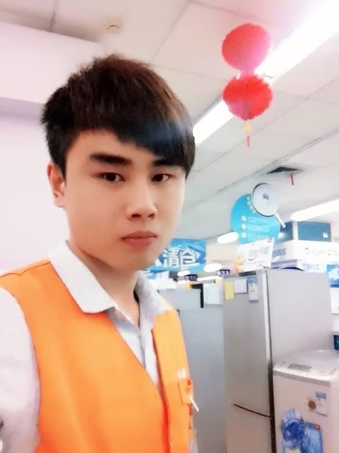 罗自强的第一张照片--包头相亲服务中心