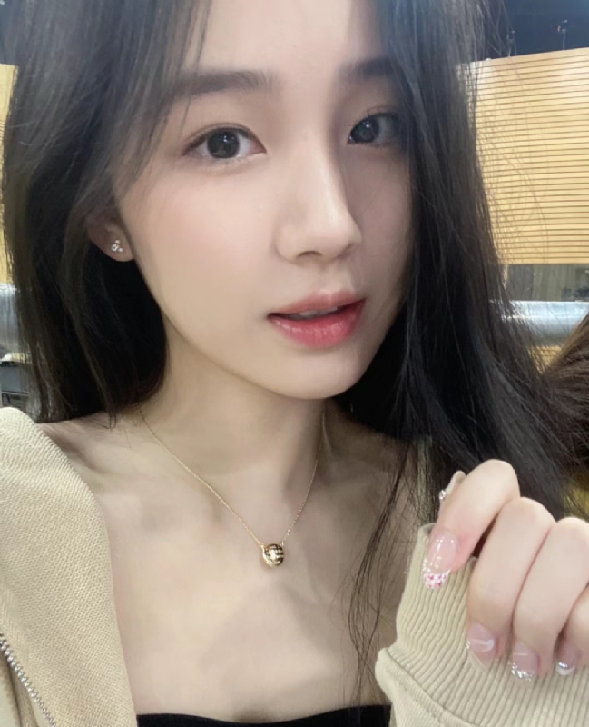 琪琪的第一张照片--包头相亲服务中心