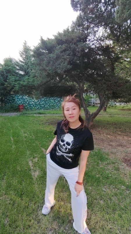 晚霞的第二张照片--包头相亲服务中心