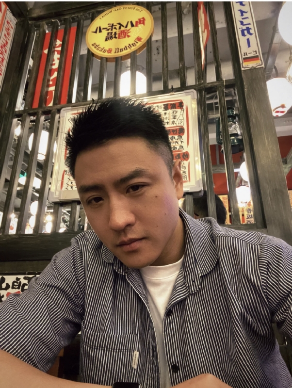 伴你长按的第一张照片--包头相亲服务中心