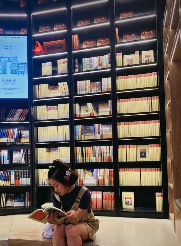 佳妹的第一张照片--包头相亲服务中心