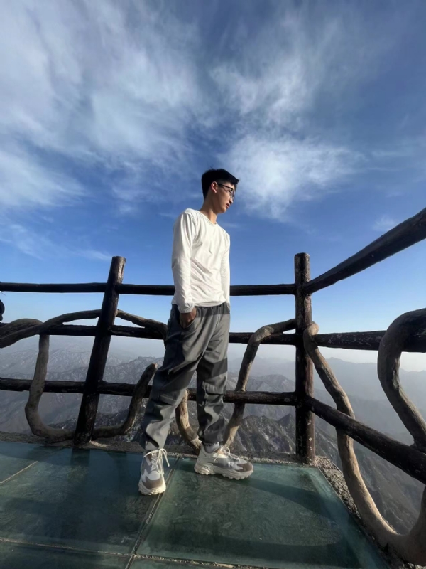 怜ぁ熙的第一张照片--包头相亲服务中心