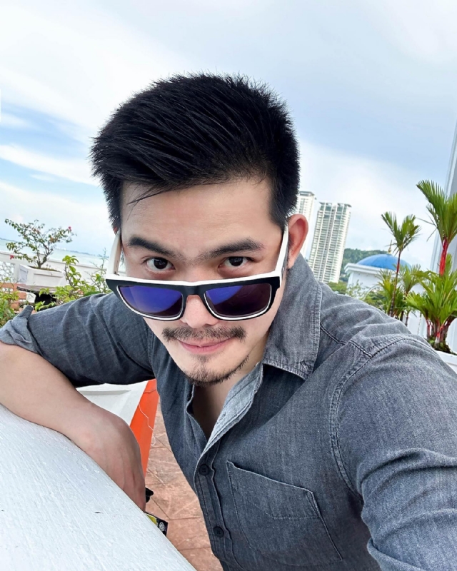 凪卄的第一张照片--包头相亲服务中心