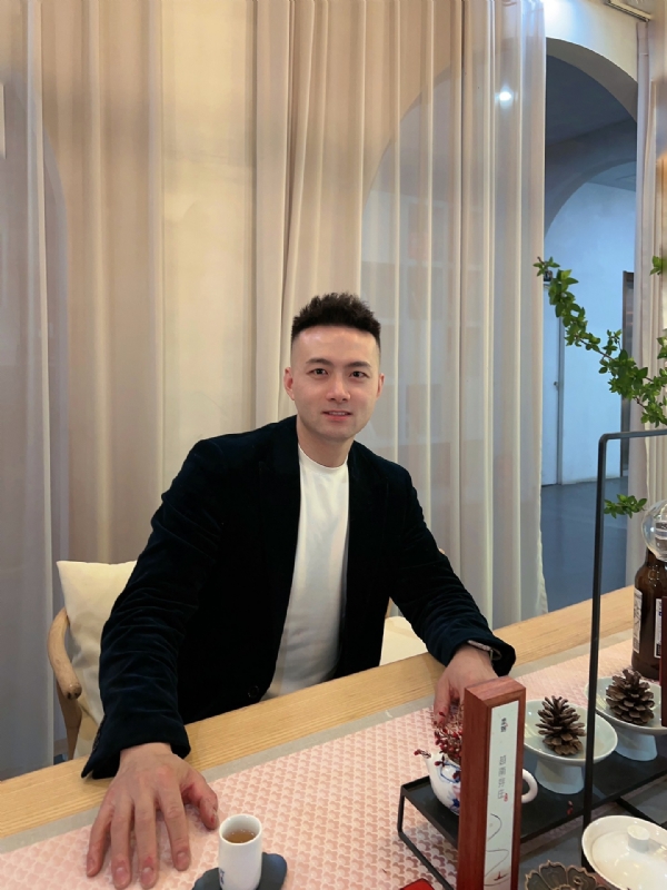 爱人知心的第一张照片--包头相亲服务中心