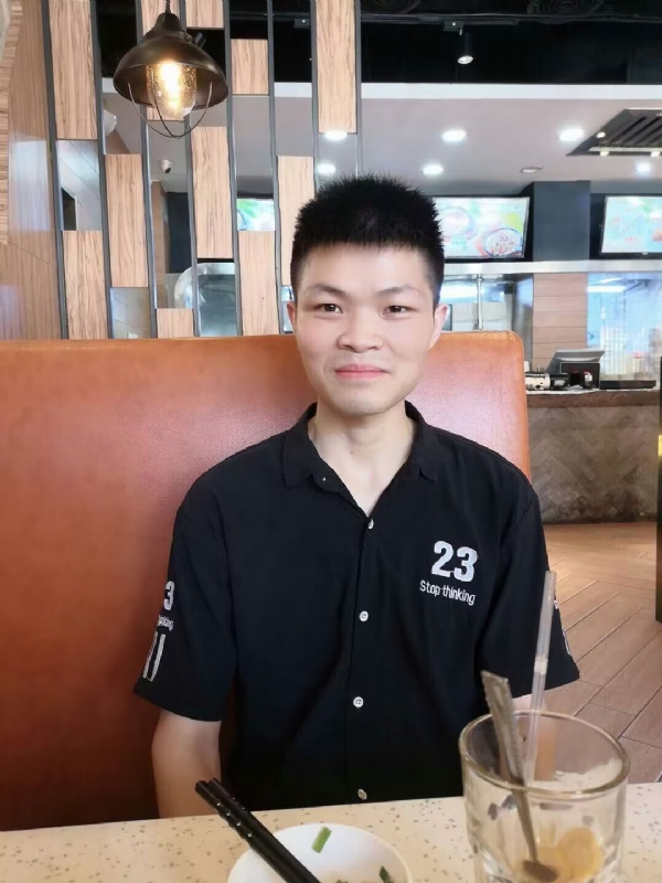 Mickey的第一张照片--包头相亲服务中心