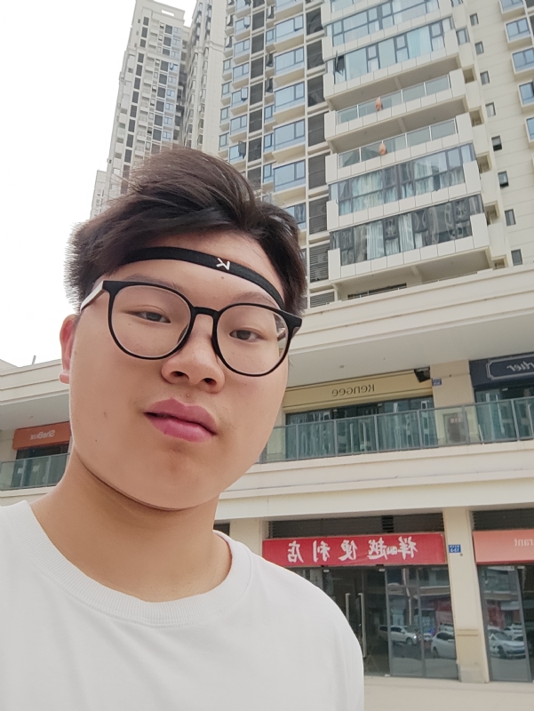 童言无忌的第一张照片--包头相亲服务中心