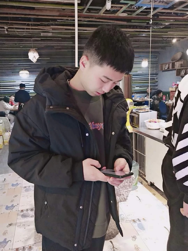 小赵的第一张照片--包头相亲服务中心