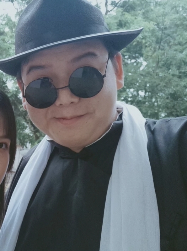 小路口的第一张照片--包头相亲服务中心