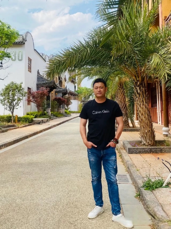 莪、蓶伱专属的第一张照片--包头相亲服务中心