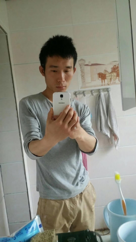 蔚蓝天空的第一张照片--包头相亲服务中心