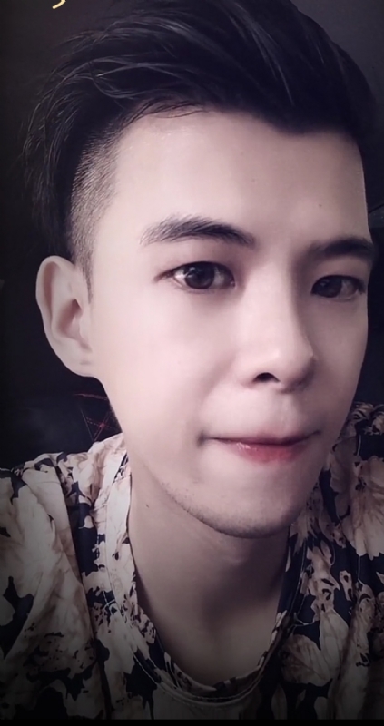 唔掂叔的第一张照片--包头相亲服务中心