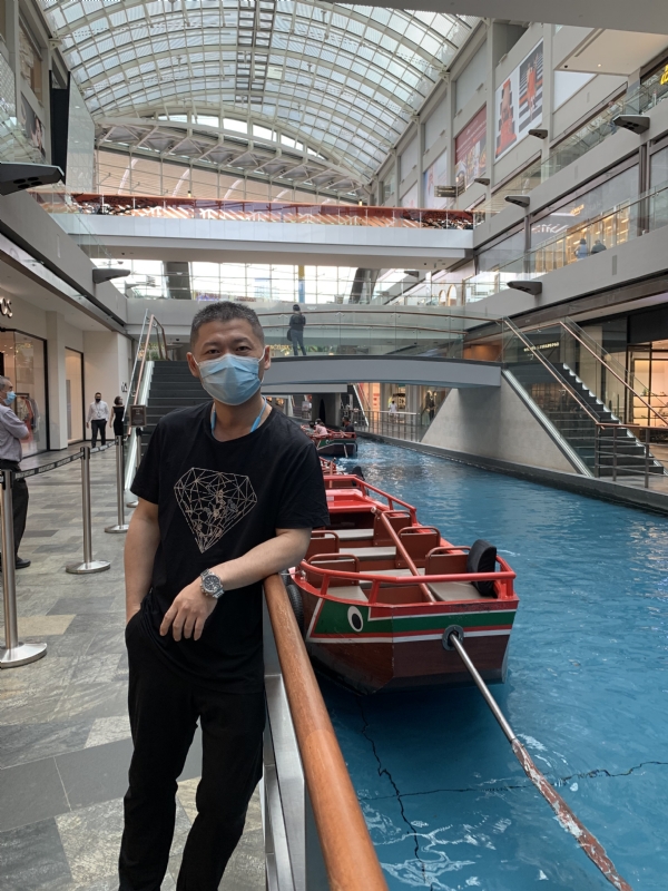 冬天的第一张照片--包头相亲服务中心