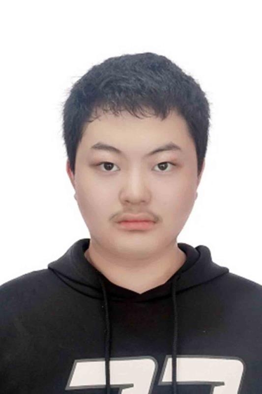 爱笑的男孩的第一张照片--包头相亲服务中心