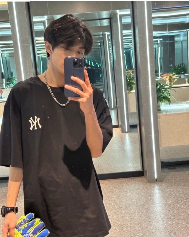 简凡的第一张照片--包头相亲服务中心