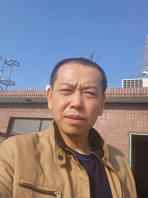 红尘逐浪的第一张照片--包头相亲服务中心