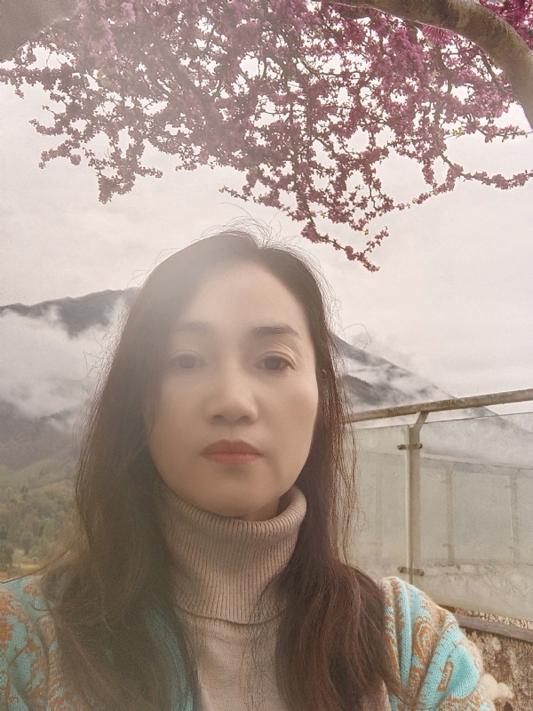 悠然磬歆的第一张照片--包头相亲服务中心