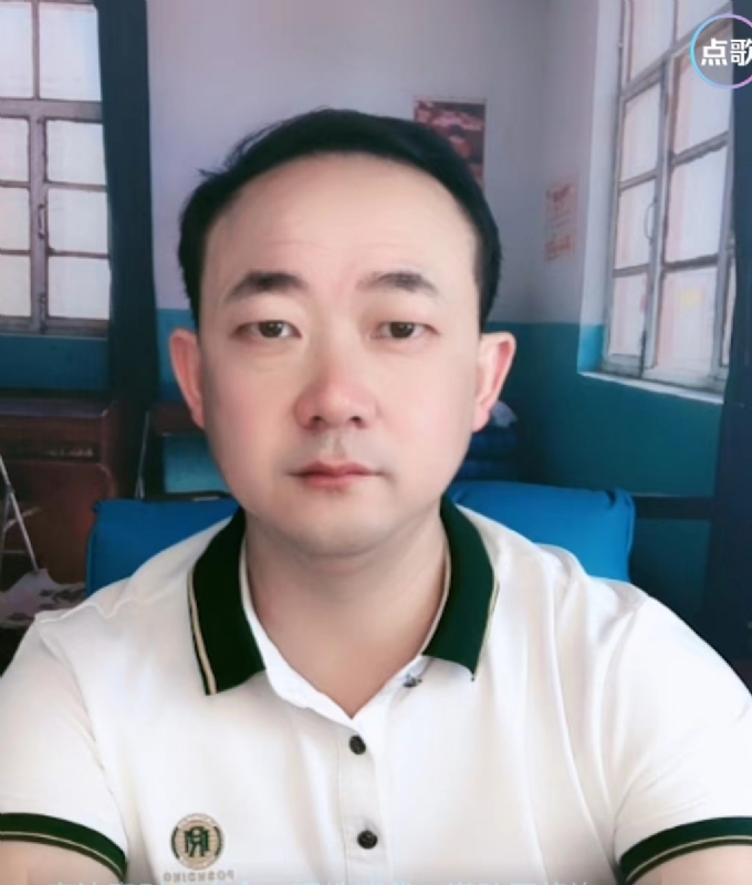 成秀才的第一张照片--包头相亲服务中心