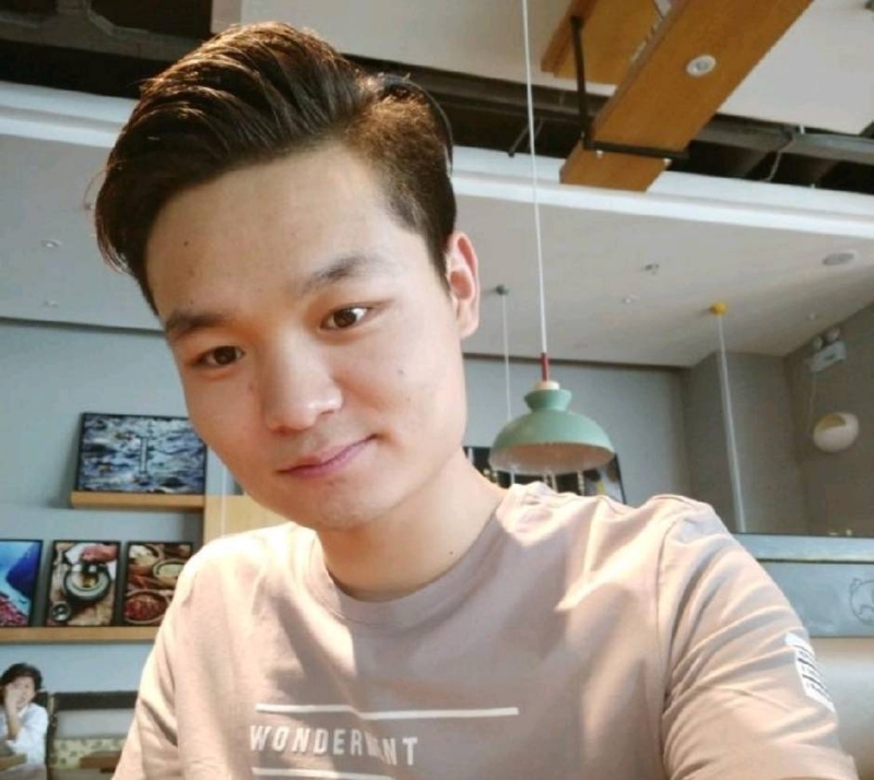 裴海洋的第二张照片--包头相亲服务中心