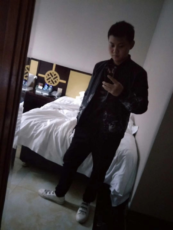 无限极的第一张照片--包头相亲服务中心