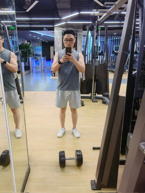 超哥的第二张照片--包头相亲服务中心