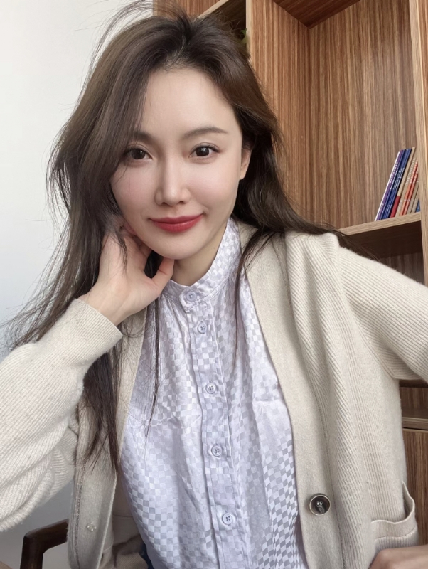 Anne林的第一张照片--包头相亲服务中心