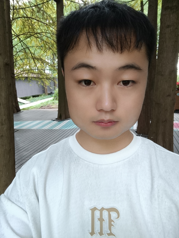 故人似的第一张照片--包头相亲服务中心