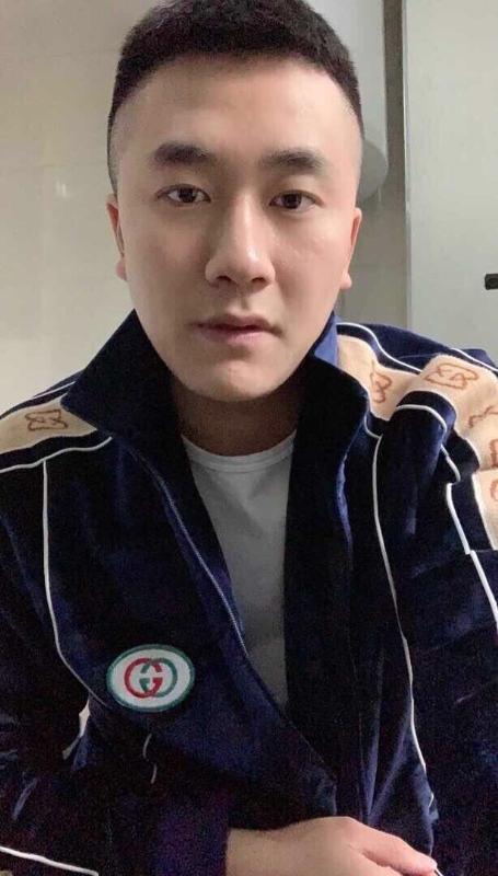 凌毅的第一张照片--包头相亲服务中心