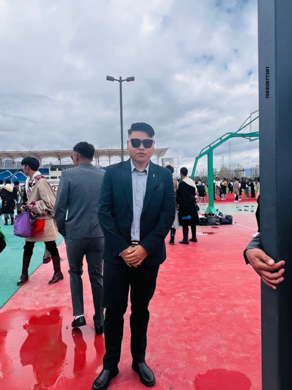 脸皮暴的第一张照片--包头相亲服务中心