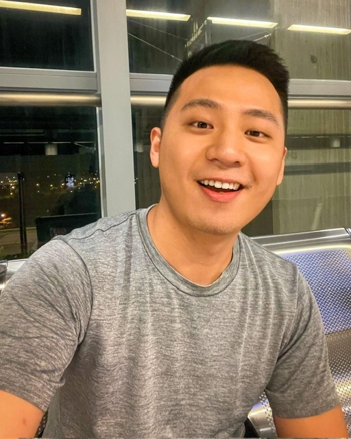 孤獨的男人的第三张照片--包头相亲服务中心