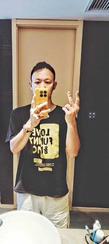 涵涵在的第一张照片--包头相亲服务中心