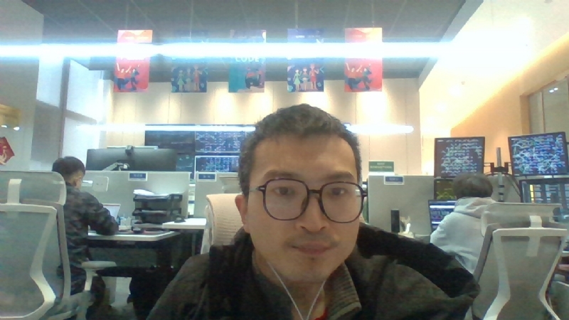 飞翔的蜻蜓的第一张照片--包头相亲服务中心