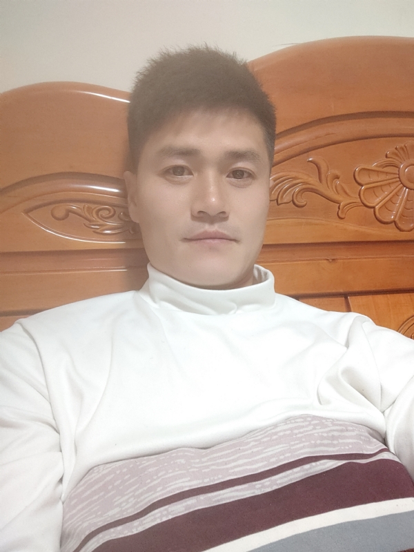 网球罗的第四张照片--包头相亲服务中心