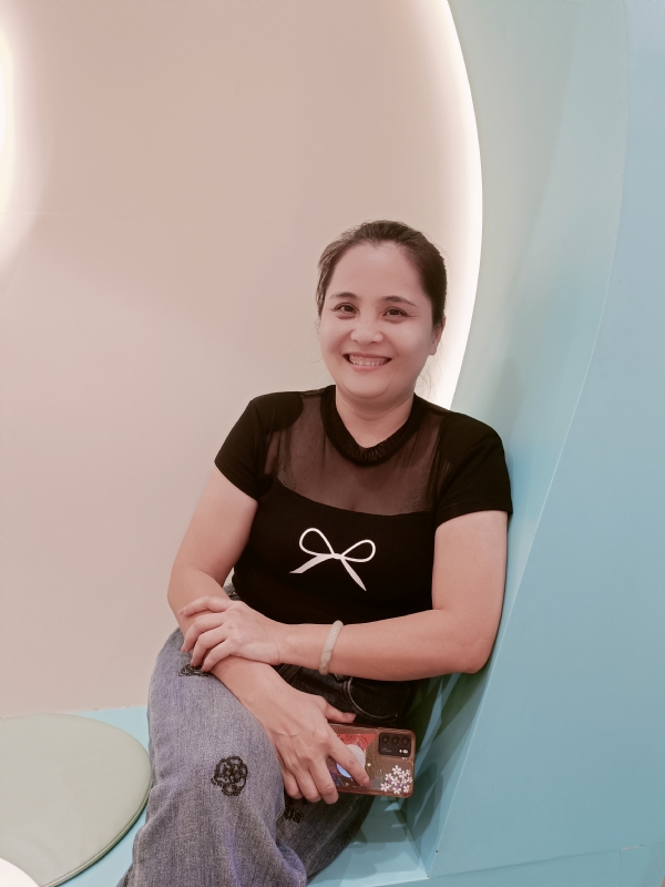 囡囡的第一张照片--包头相亲服务中心