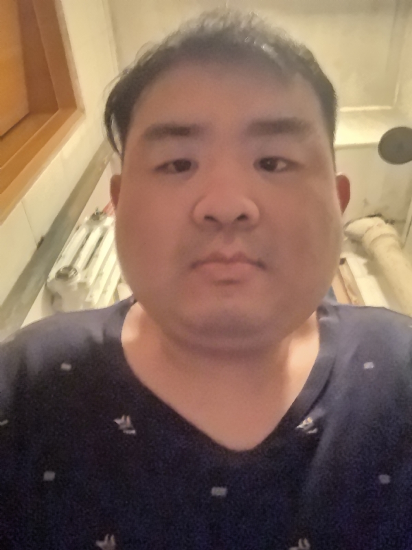 哈哈的第三张照片--包头相亲服务中心