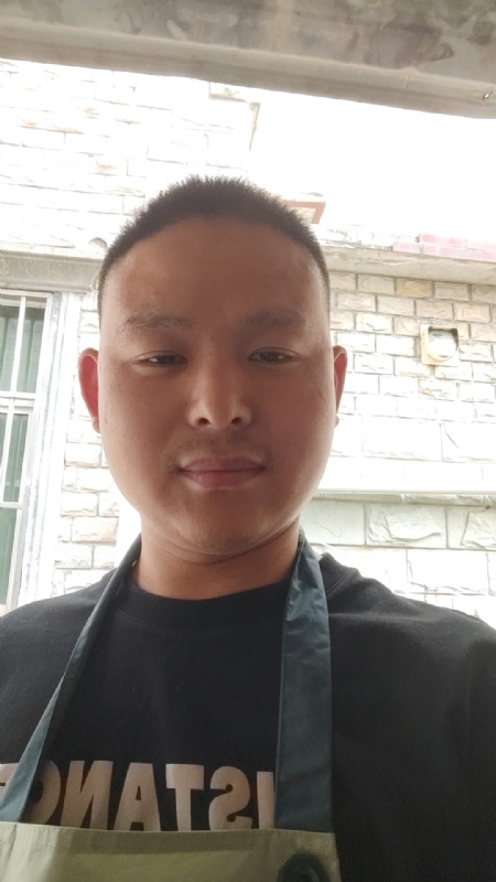 时光流逝的第一张照片--包头相亲服务中心