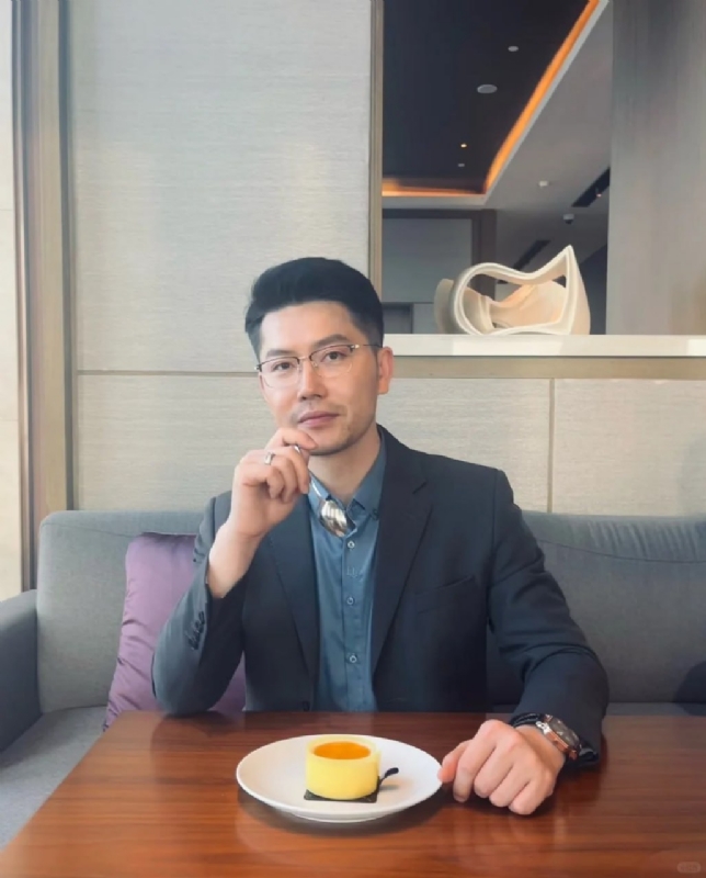 Aurora的第一张照片--包头相亲服务中心