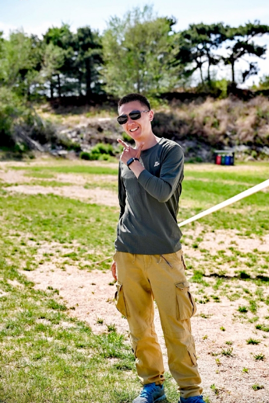 结婚的第一张照片--包头相亲服务中心