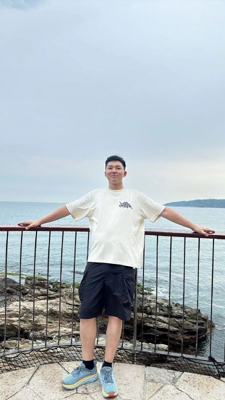 俊杰的第一张照片--包头相亲服务中心