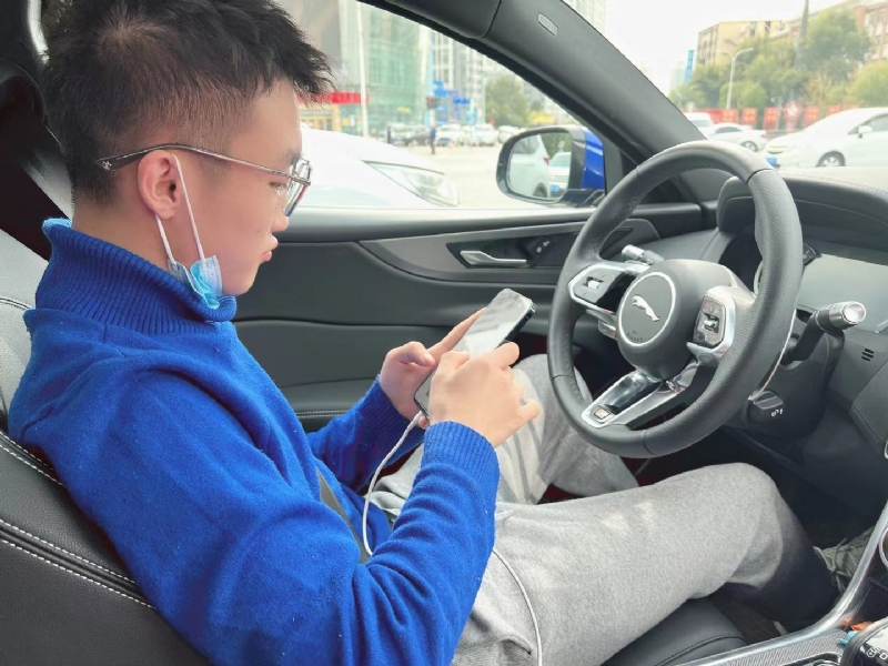 你的橘的第一张照片--包头相亲服务中心