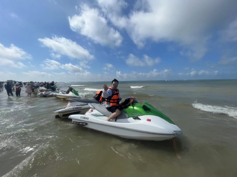 千度D雄的第四张照片--包头相亲服务中心