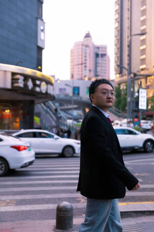 goodness-金的第三张照片--包头相亲服务中心