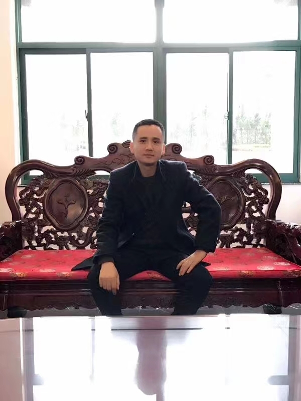 有缘再聚的第二张照片--包头相亲服务中心