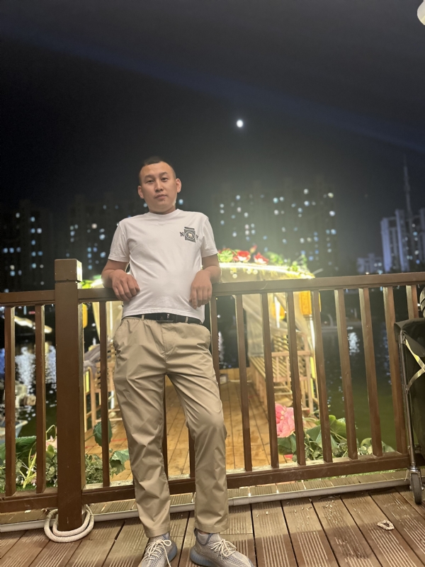 大超的第一张照片--包头相亲服务中心