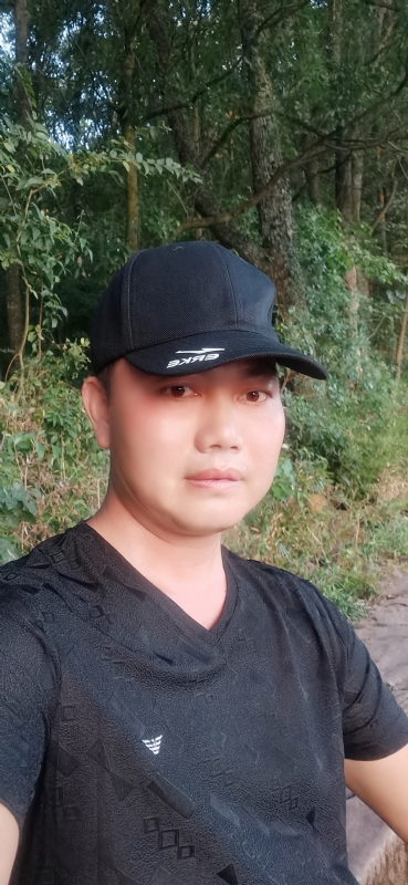 郑哥的第一张照片--包头相亲服务中心