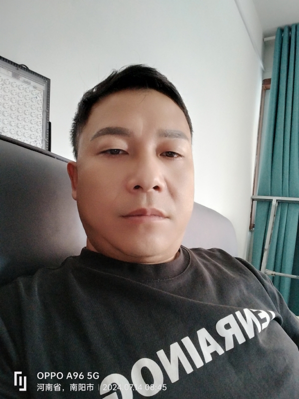 楚辞的第一张照片--包头相亲服务中心