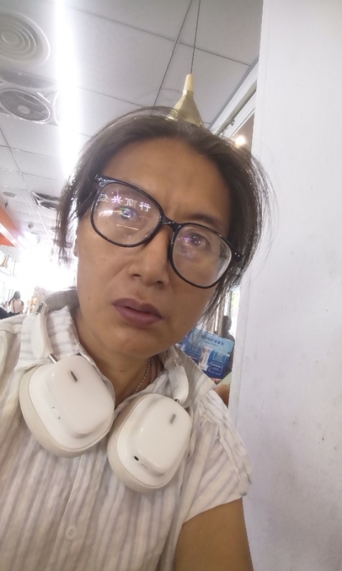 冬天的蔷薇的第三张照片--包头相亲服务中心