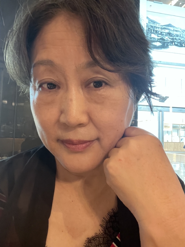 彼岸的第一张照片--包头相亲服务中心