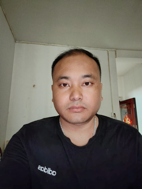 小蒋的第二张照片--包头相亲服务中心