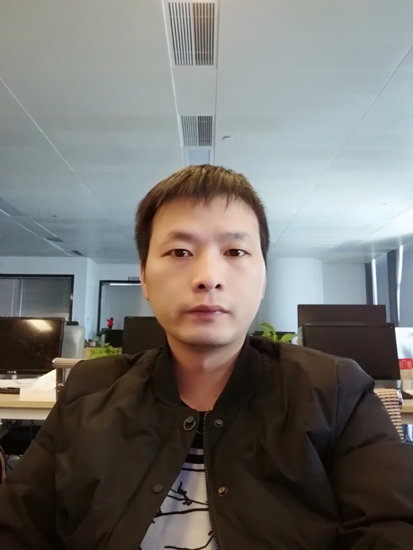 刘堃的第一张照片--包头相亲服务中心